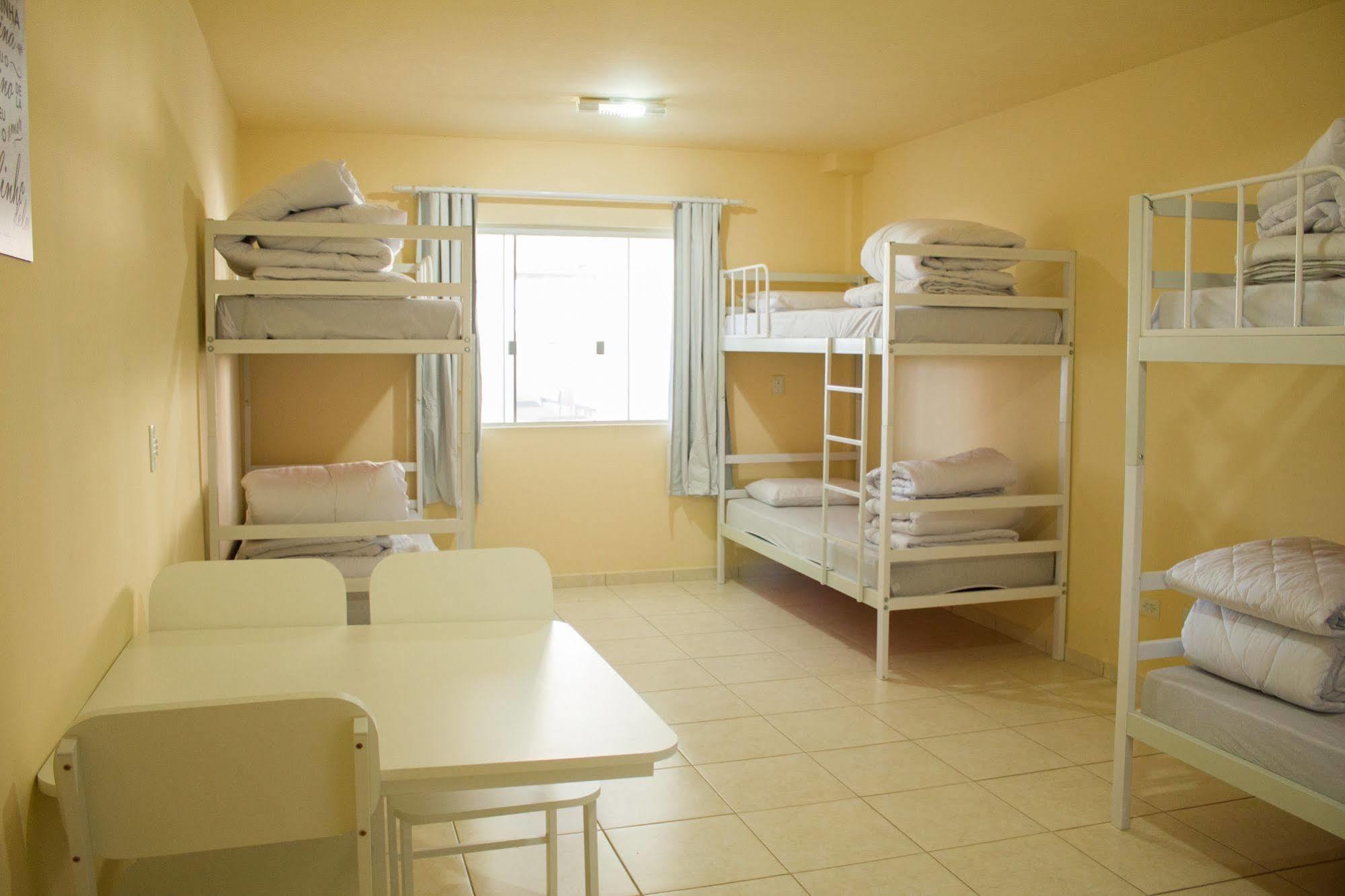 Hostel Solluz Curitiba Esterno foto